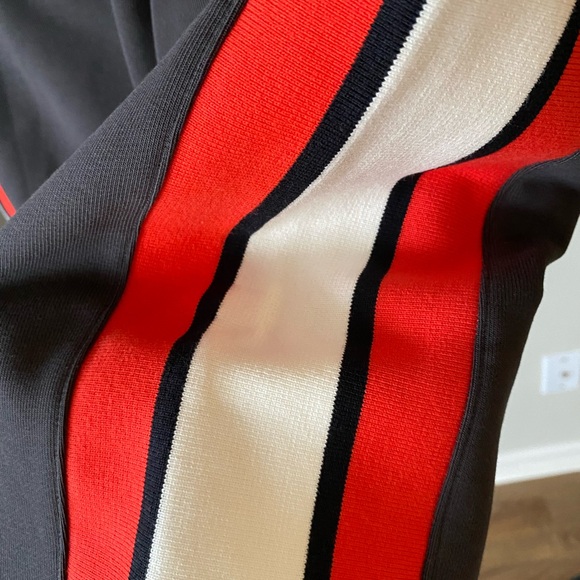 NWT Wilson Skirt | In-Bounds Skirt Black Striped-Size M - Picture 4 of 9